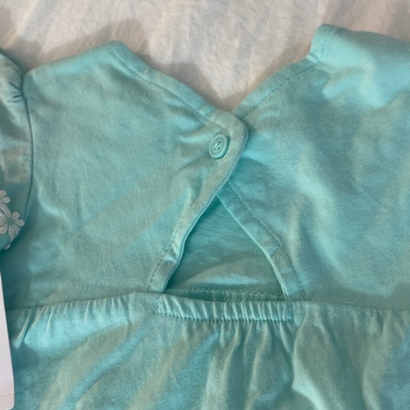 NWT Carter’s 2 piece 12m Top and leggings - Picture 4 of 10